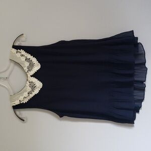 Navy blue Lauren Condrad sleeveless blouse with lace collar (peter pan top)